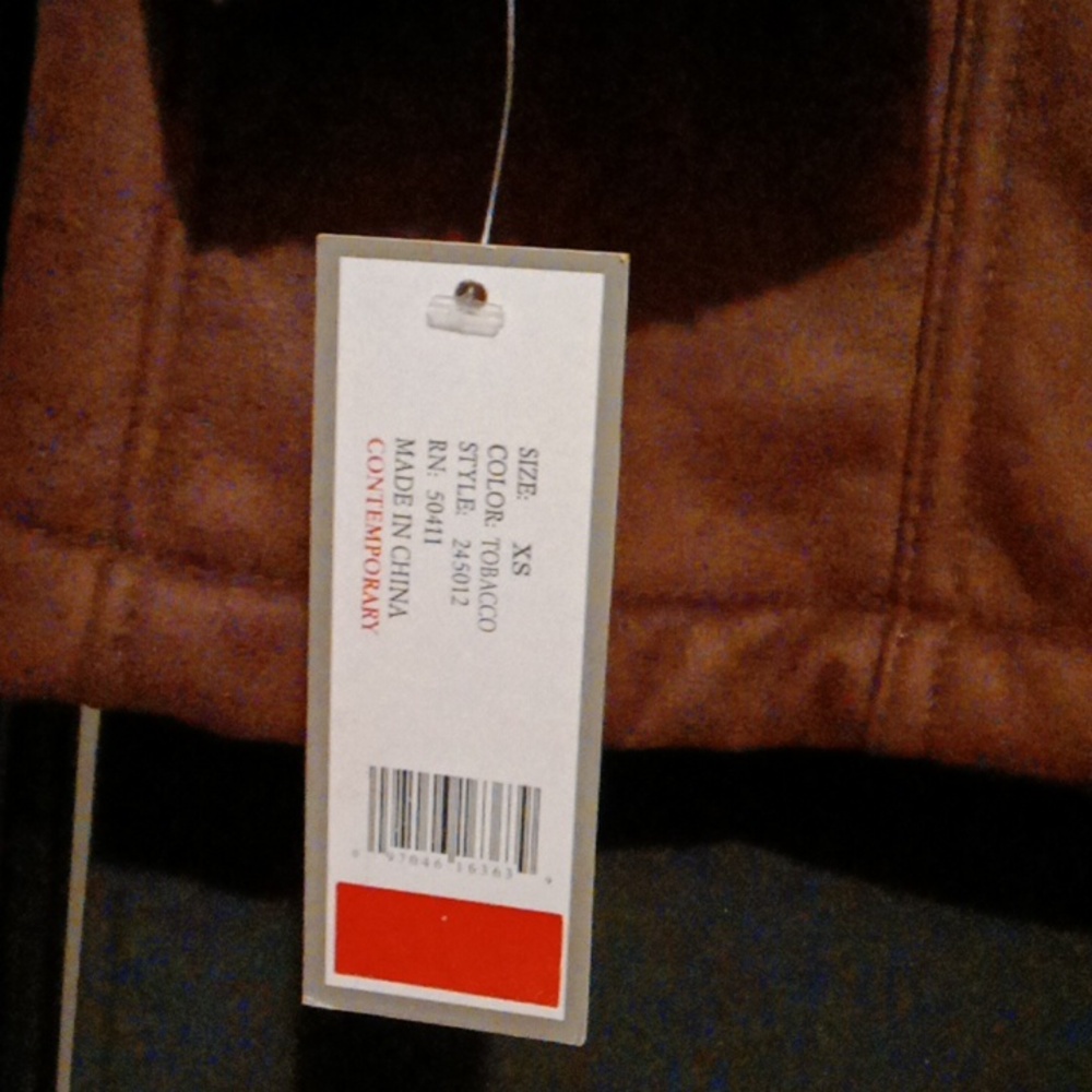 NWT COAT - Picture 10 of 11